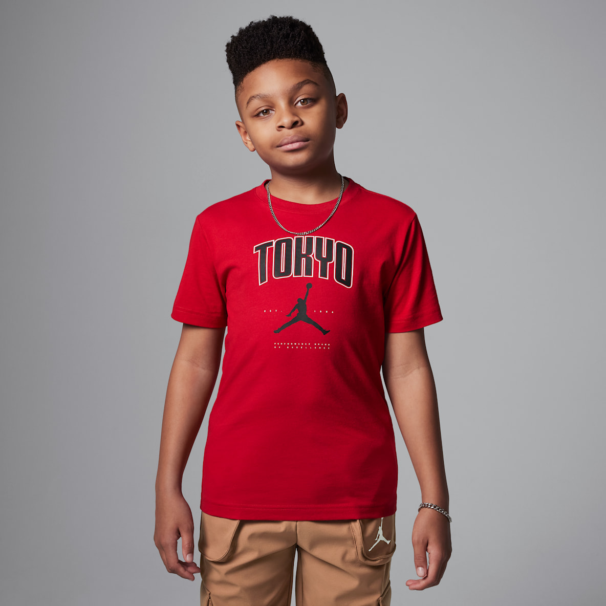 NIKE公式】 ジョーダン レッド トップス & Tシャツ【ナイキ公式通販】